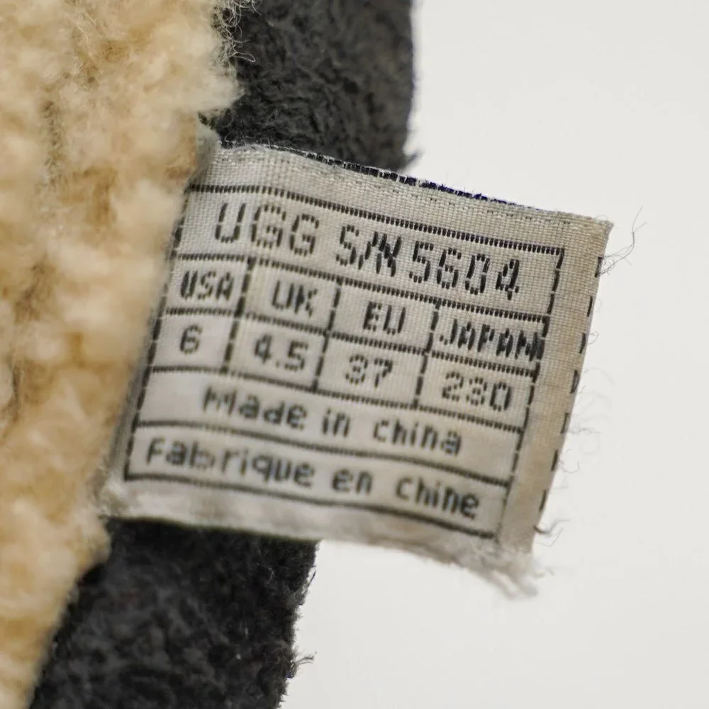 UGG 
